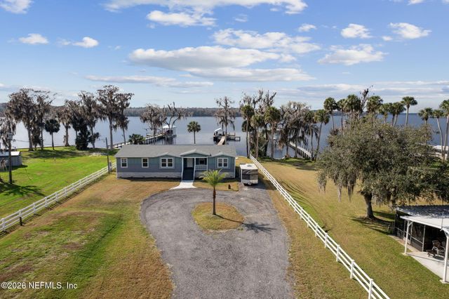 208 LAKE GEORGE POINT Drive, Georgetown, FL 32139