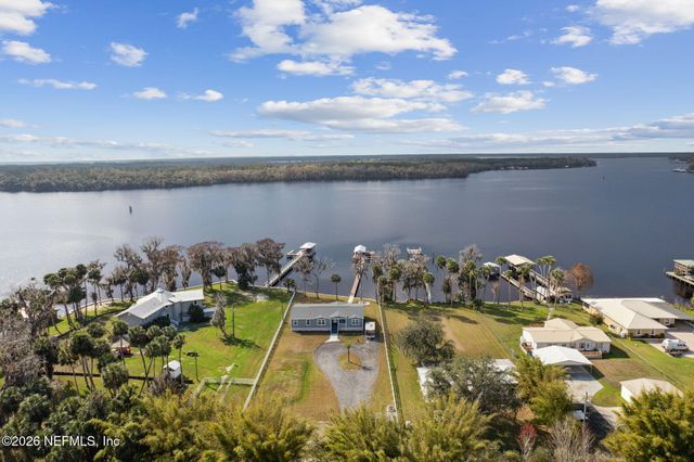 208 LAKE GEORGE POINT Drive, Georgetown, FL 32139