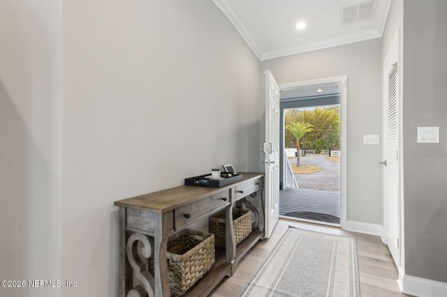 208 LAKE GEORGE POINT Drive, Georgetown, FL 32139