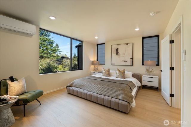 10328 14th Avenue NW, Seattle, WA 98177