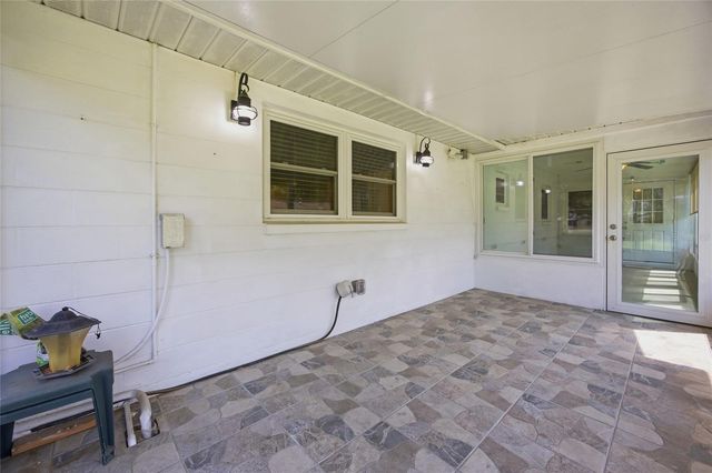 8350 SW 93RD LANE D, Ocala, FL 34481