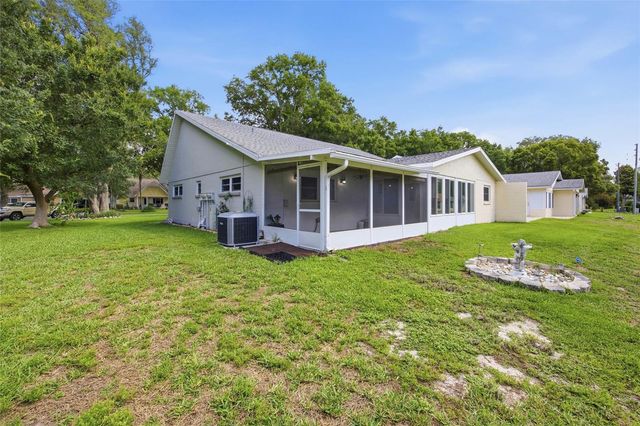 8350 SW 93RD LANE D, Ocala, FL 34481