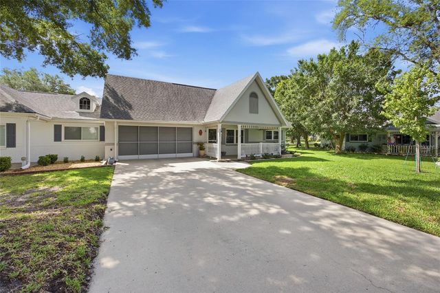 8350 SW 93RD LANE D, Ocala, FL 34481