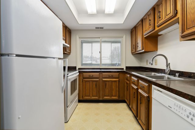 395 Redding Road 114, Lexington, KY 40517