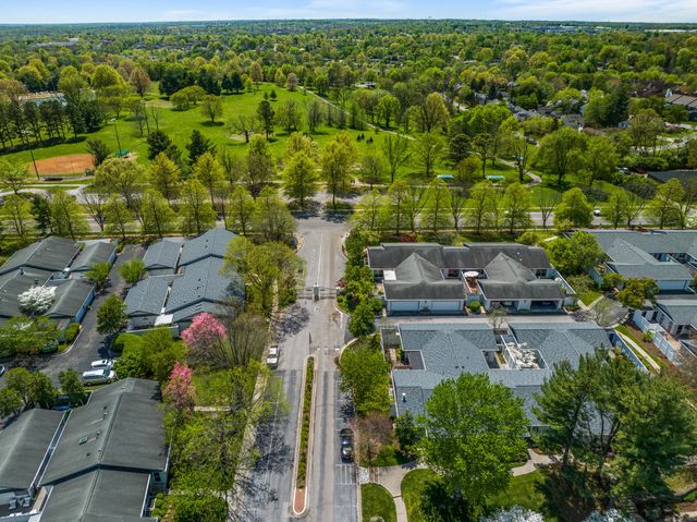 395 Redding Road 114, Lexington, KY 40517