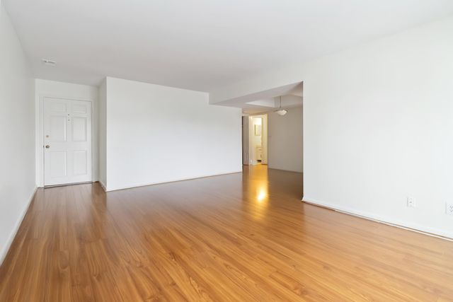 395 Redding Road 114, Lexington, KY 40517