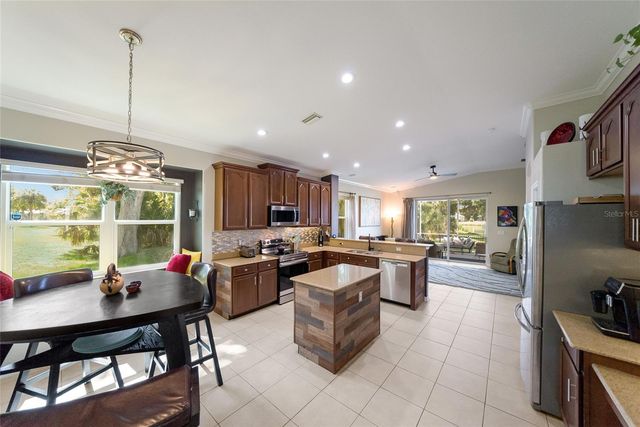 5030 58TH TERRACE E, Bradenton, FL 34203