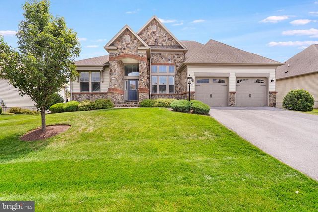 63 POTOMAC CROSSING ST, Charles Town, WV 25414