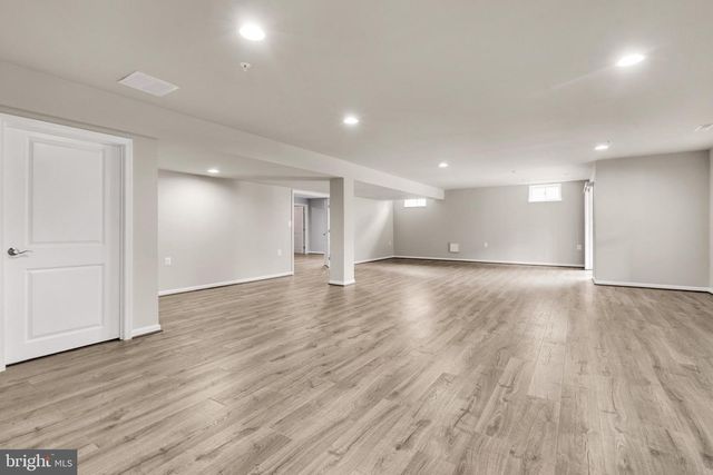 63 POTOMAC CROSSING ST, Charles Town, WV 25414