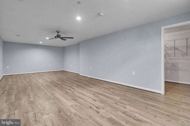 63 POTOMAC CROSSING ST, Charles Town, WV 25414