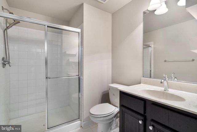 63 POTOMAC CROSSING ST, Charles Town, WV 25414