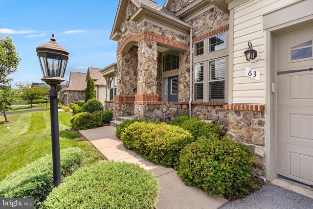63 POTOMAC CROSSING ST, Charles Town, WV 25414