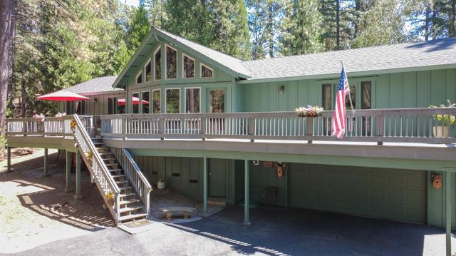 26035 Meadow Dr, Pioneer, CA 95666