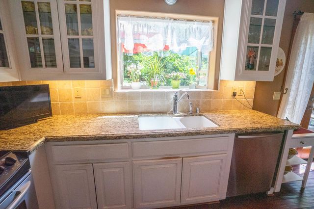 26035 Meadow Dr, Pioneer, CA 95666