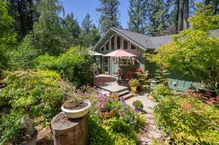 26035 Meadow Dr, Pioneer, CA 95666