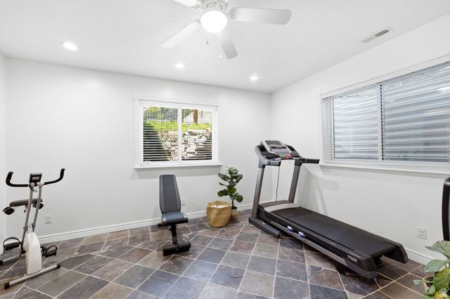 2034 W MERIDIES DR, South Jordan, UT 84095