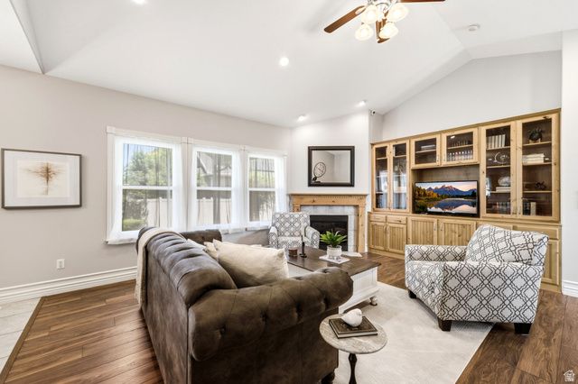 2034 W MERIDIES DR, South Jordan, UT 84095