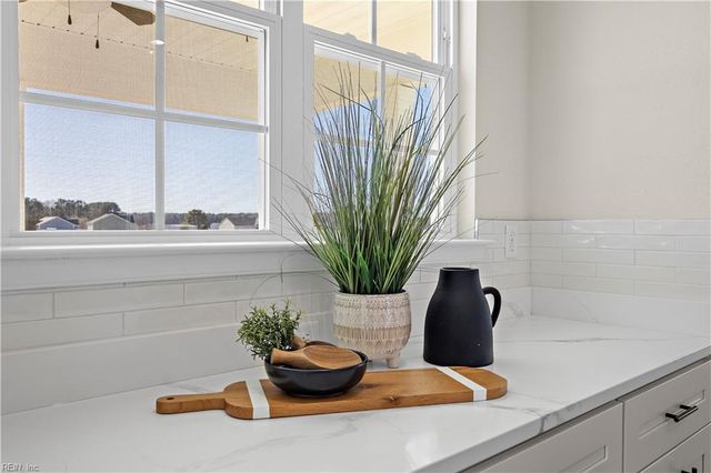 204 Strawberry Acres DR, Elizabeth City, NC 27909