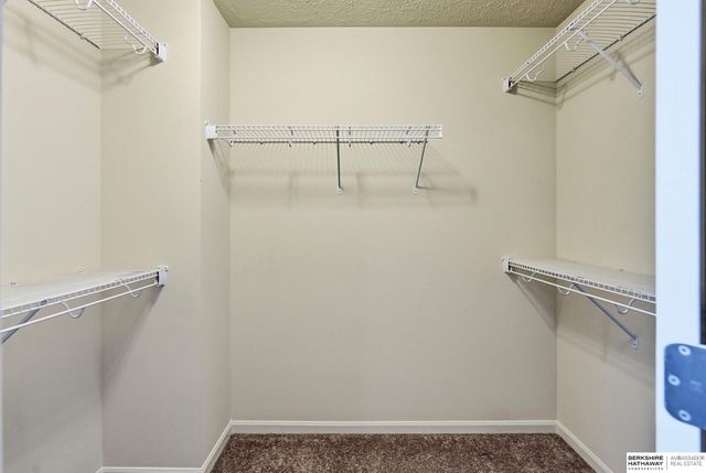 14555 Gilder Avenue, Bennington, NE 68007