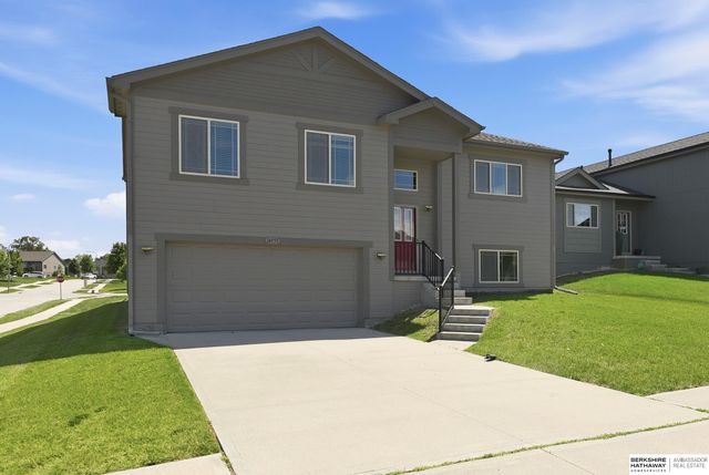 14555 Gilder Avenue, Bennington, NE 68007
