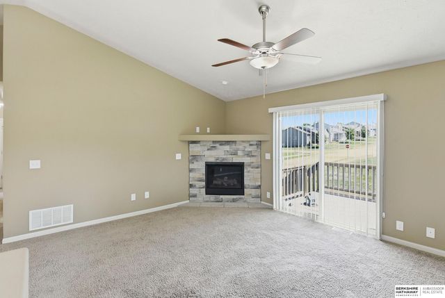 14555 Gilder Avenue, Bennington, NE 68007