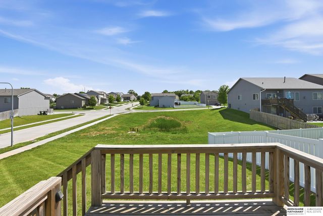 14555 Gilder Avenue, Bennington, NE 68007
