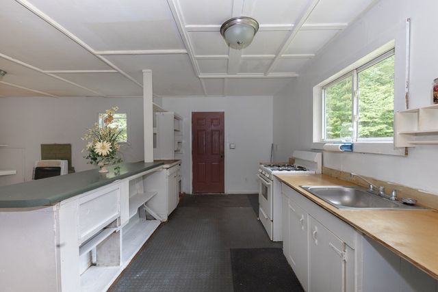 25 Elizabeth Drive, Senoia, GA 30276