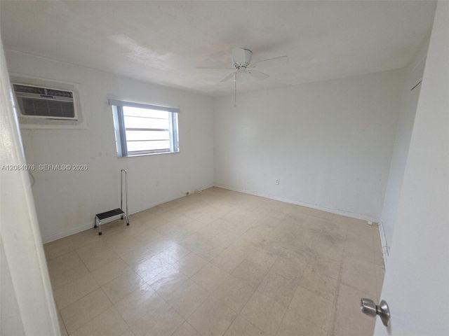 45 E 11th St 15, Hialeah, FL 33010