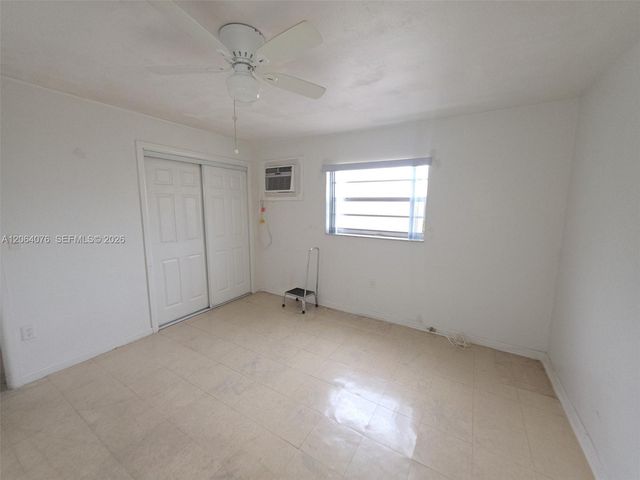 45 E 11th St 15, Hialeah, FL 33010