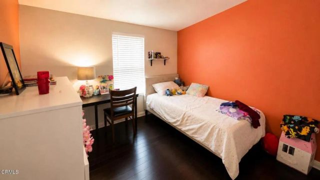 211 Calle de La Rosa 211, Camarillo, CA 93012