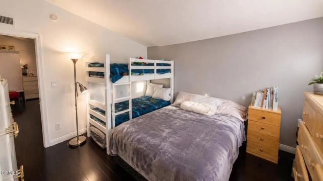 211 Calle de La Rosa 211, Camarillo, CA 93012