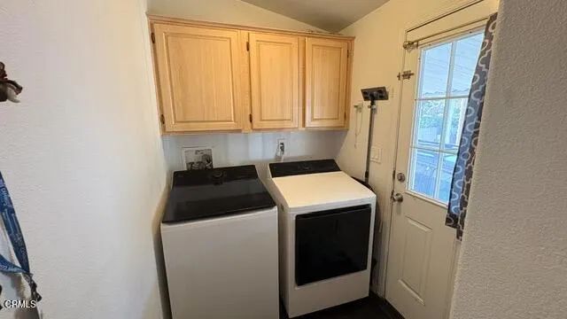 211 Calle de La Rosa 211, Camarillo, CA 93012