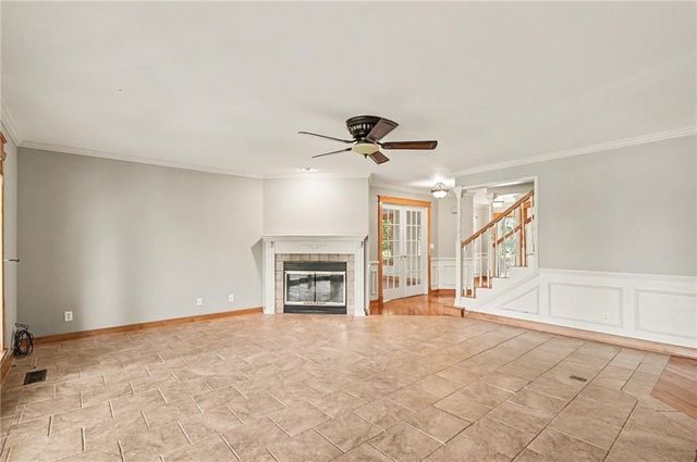 618 E 1714 Road, Baldwin City, KS 66006