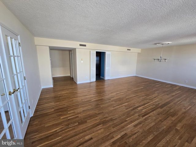 1101 SAINT PAUL ST #1212, Baltimore, MD 21202