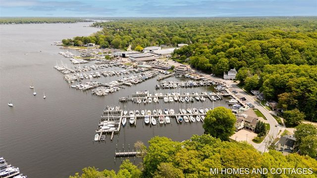 2312 Maksaba Trail, Macatawa, MI 49434