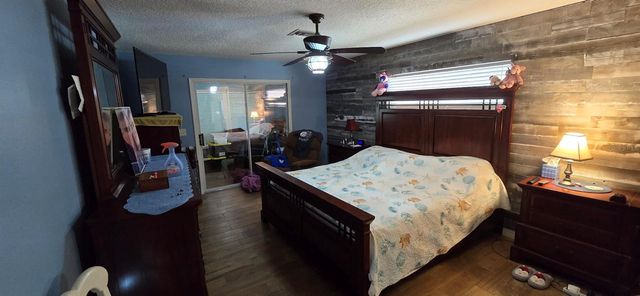 336 LAKECREST DRIVE, Tavares, FL 32778