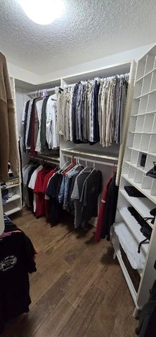 336 LAKECREST DRIVE, Tavares, FL 32778