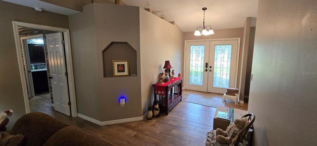 336 LAKECREST DRIVE, Tavares, FL 32778