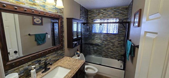 336 LAKECREST DRIVE, Tavares, FL 32778