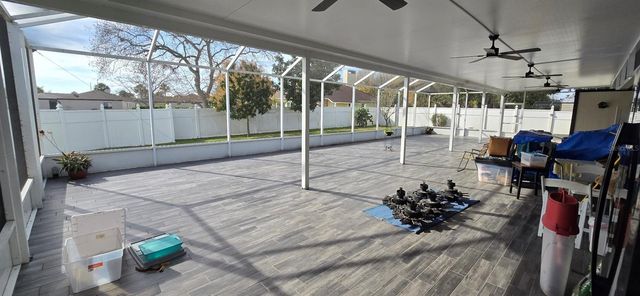 336 LAKECREST DRIVE, Tavares, FL 32778