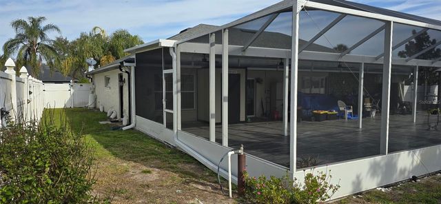 336 LAKECREST DRIVE, Tavares, FL 32778