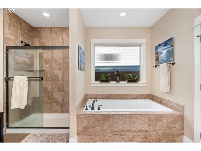 13211 Ne 56TH Ave, Vancouver, WA 98686