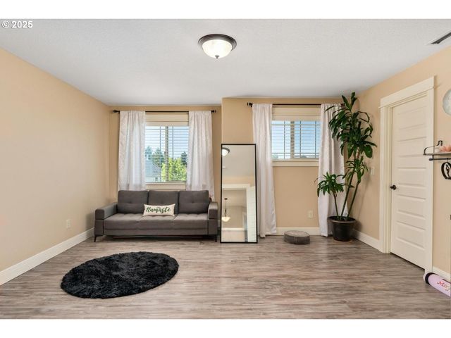 13211 Ne 56TH Ave, Vancouver, WA 98686