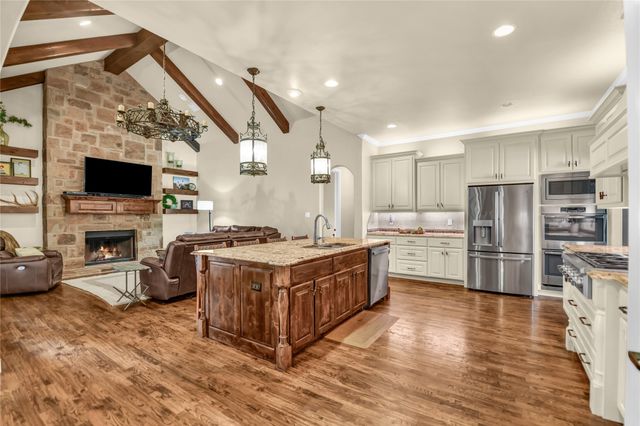 108 Buchanan Court, Aledo, TX 76008