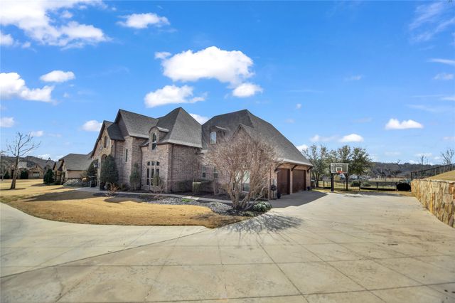 108 Buchanan Court, Aledo, TX 76008