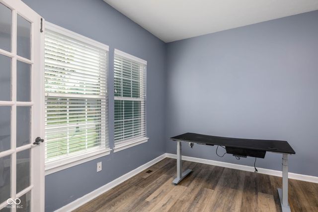 5828 Sunnyvalle Drive, Bargersville, IN 46106