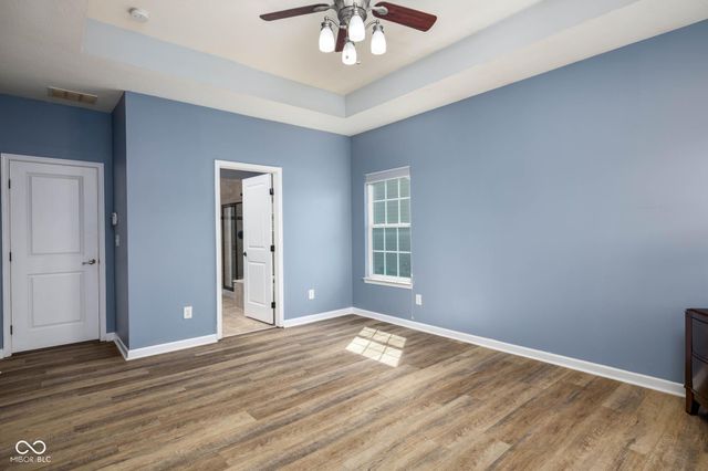 5828 Sunnyvalle Drive, Bargersville, IN 46106