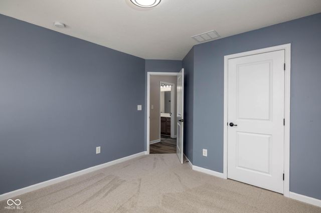 5828 Sunnyvalle Drive, Bargersville, IN 46106