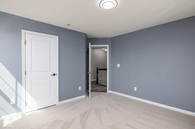 5828 Sunnyvalle Drive, Bargersville, IN 46106