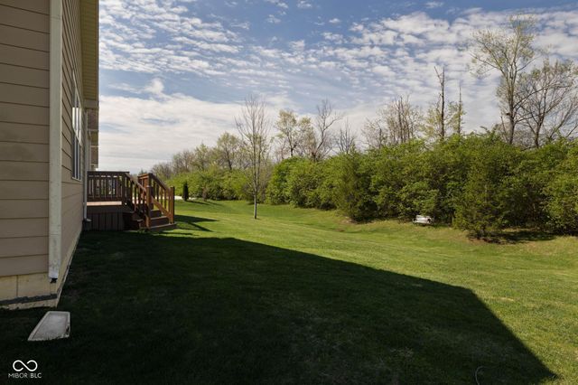5828 Sunnyvalle Drive, Bargersville, IN 46106